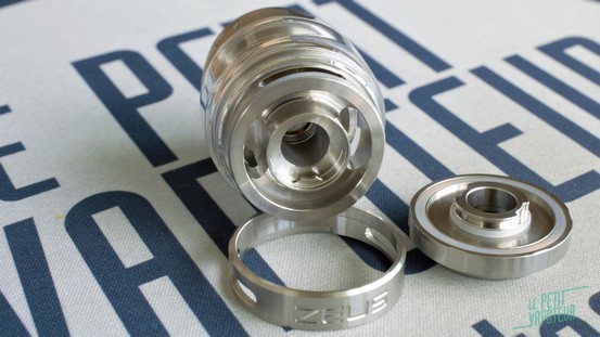 avis-zeus-sub-ohm-tank-blog-le-petit-vapoteur